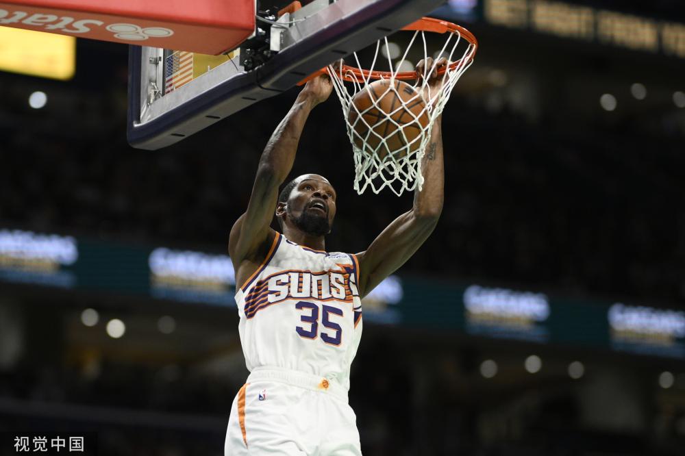 但他在俱乐 但他在俱乐