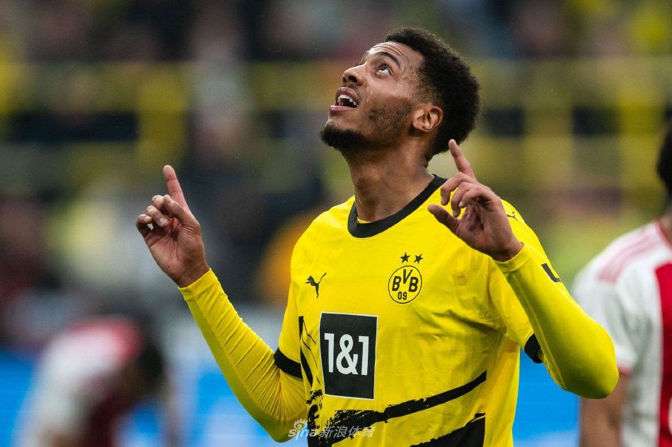 投掷打火机 投掷打火机